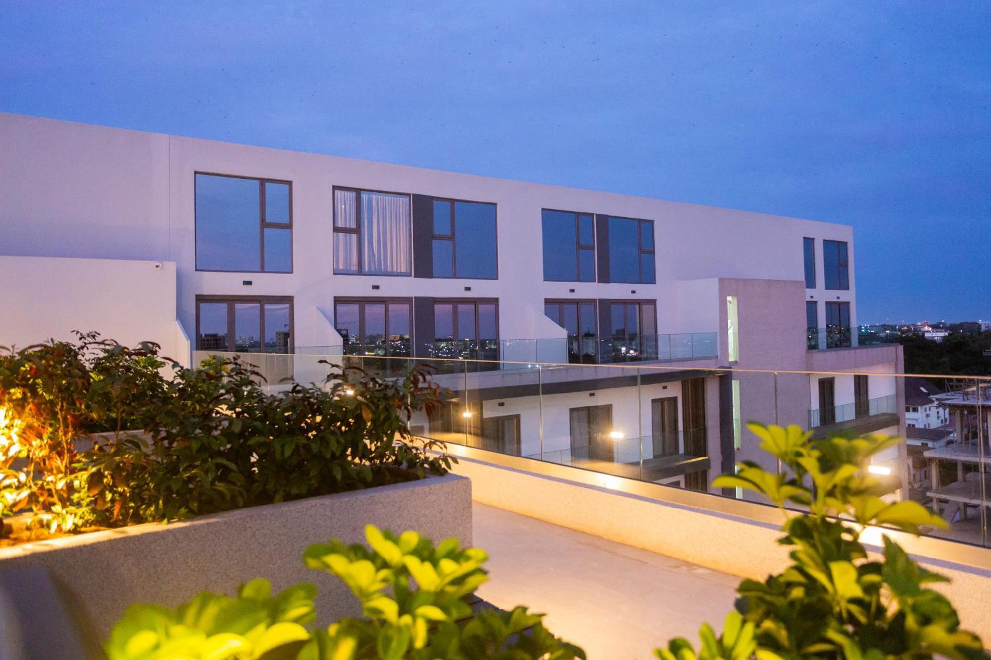 Accra Luxury Apartments @ The Lennox Εξωτερικό φωτογραφία
